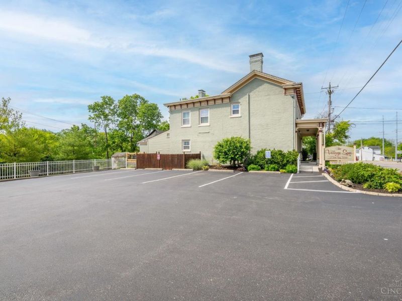 8862 Cincinnati Dayton Road, West Chester, OH 45069 Photo 6