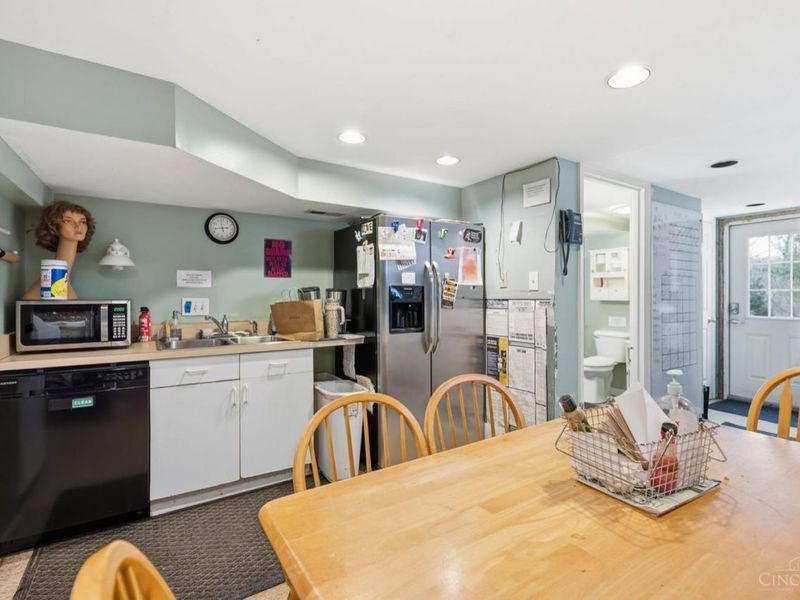 8862 Cincinnati Dayton Road, West Chester, OH 45069 Photo 88