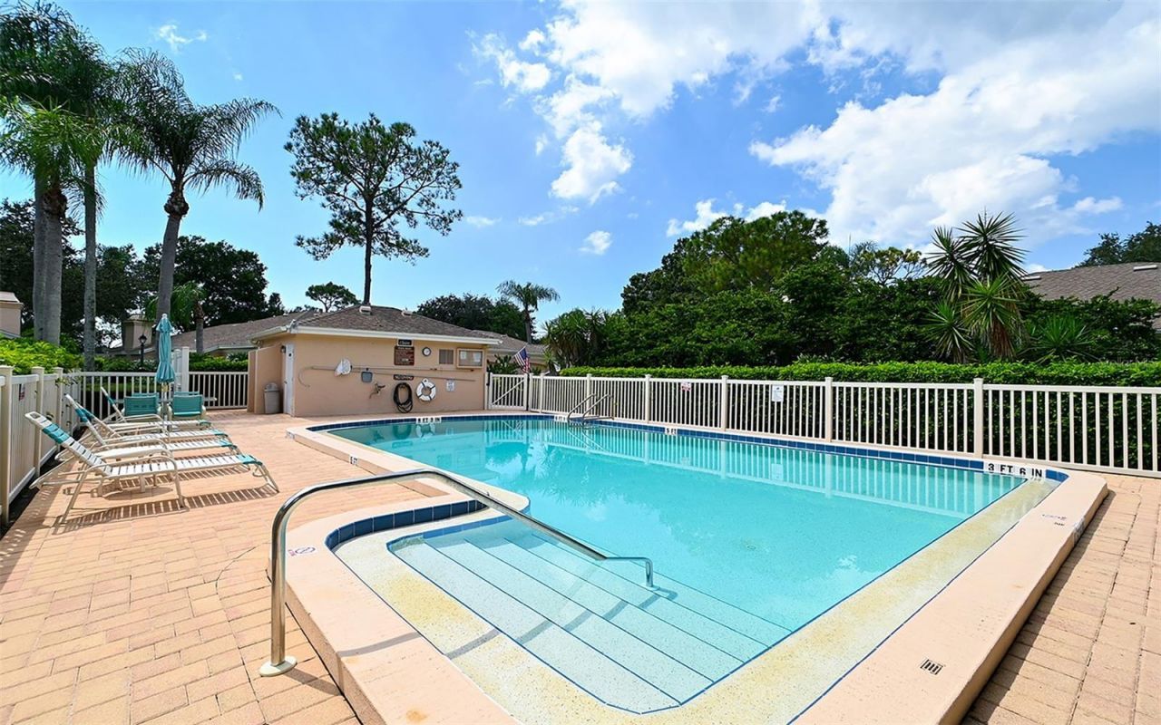 5521 Chanteclaire, Unit 21, Sarasota, FL 34235 Photo