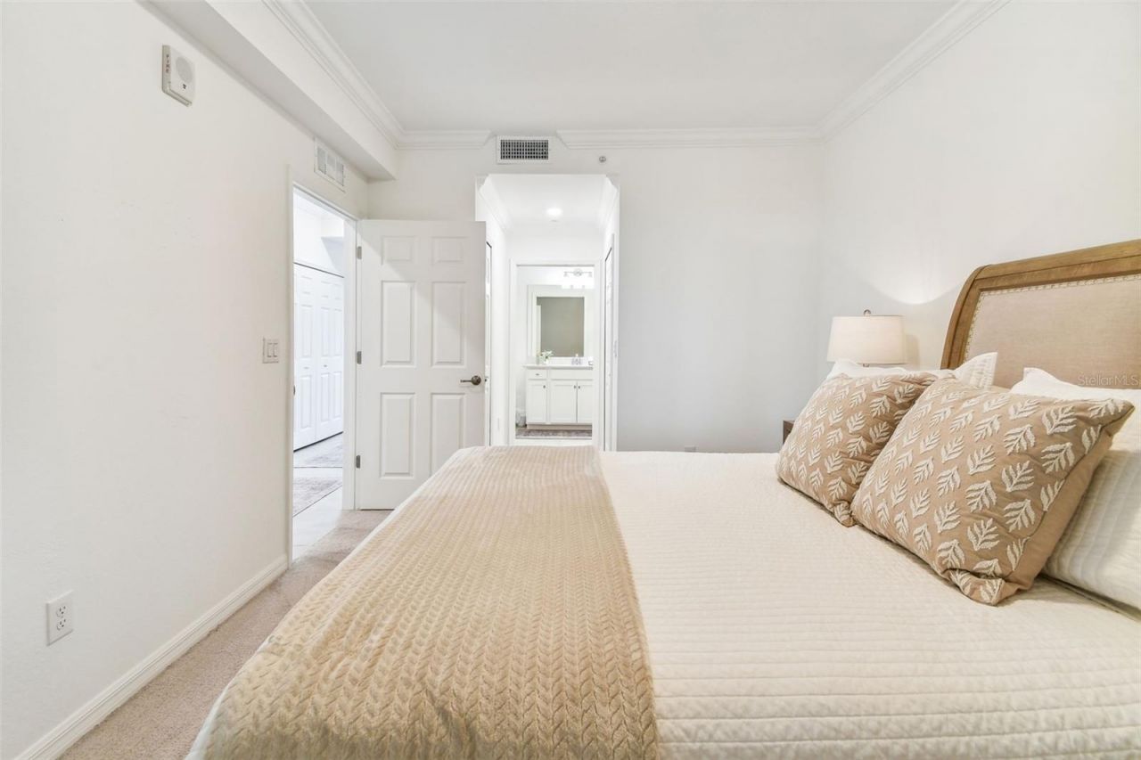 18114 Gawthrop Drive, Unit 106, Bradenton, FL 34211 Photo