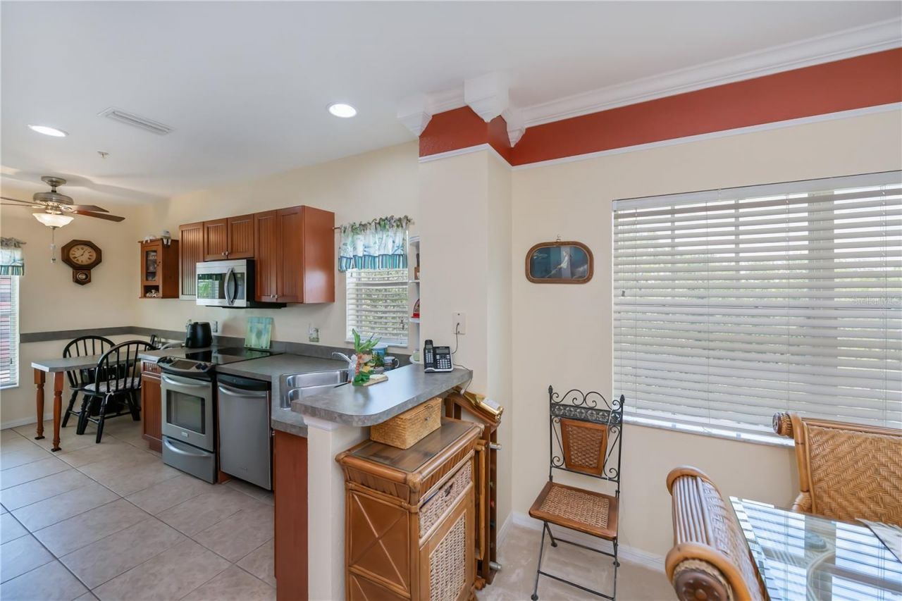2060 Willow Hammock Circle, Unit 301, Punta Gorda, FL 33983 Photo