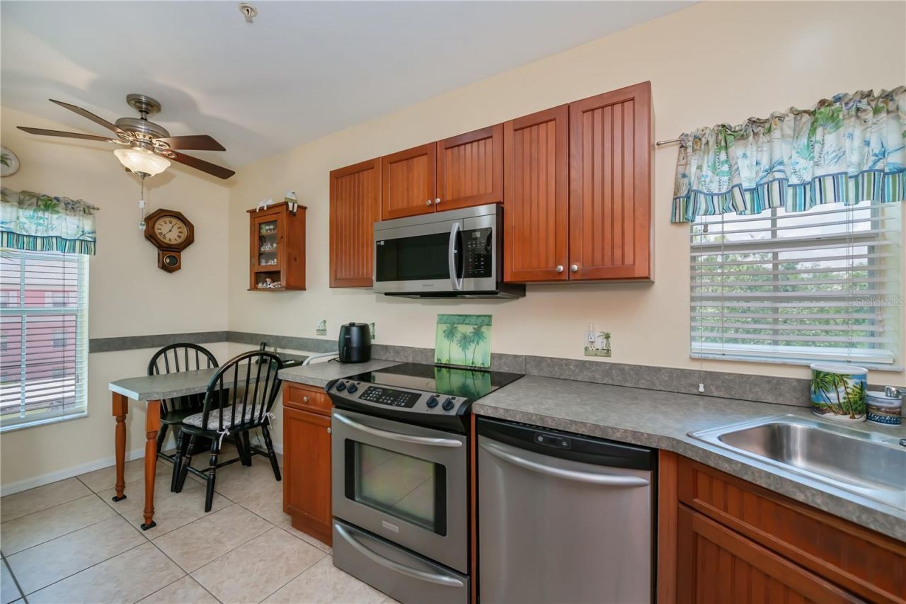 2060 Willow Hammock Circle, Unit 301, Punta Gorda, FL 33983 Photo