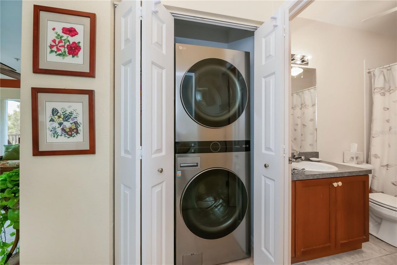 2060 Willow Hammock Circle, Unit 301, Punta Gorda, FL 33983 Photo