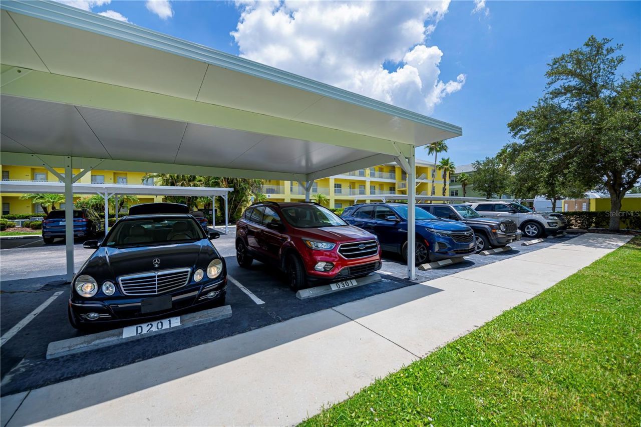 2060 Willow Hammock Circle, Unit 301, Punta Gorda, FL 33983 Photo