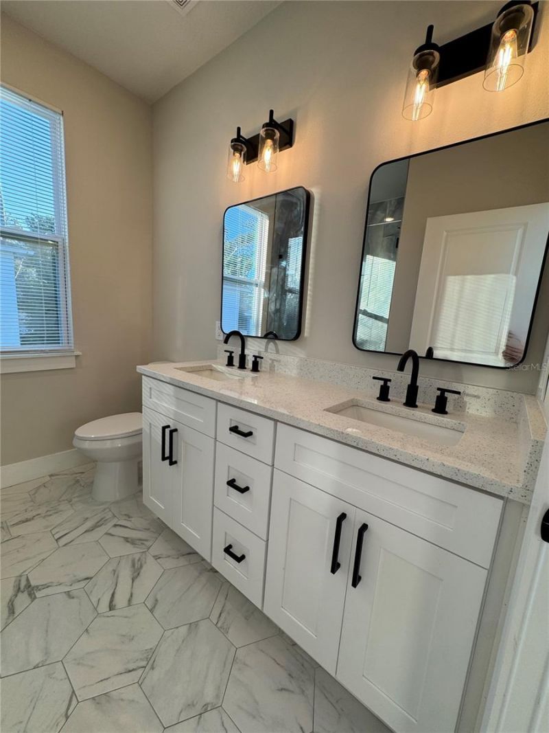 1039 53rd Avenue N, Saint Petersburg, FL 33703 Photo