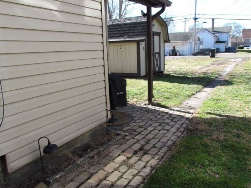 333 S 9th Street, Coshocton, OH 43812 Photo 4