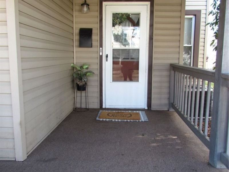 333 S 9th Street, Coshocton, OH 43812 Photo 9