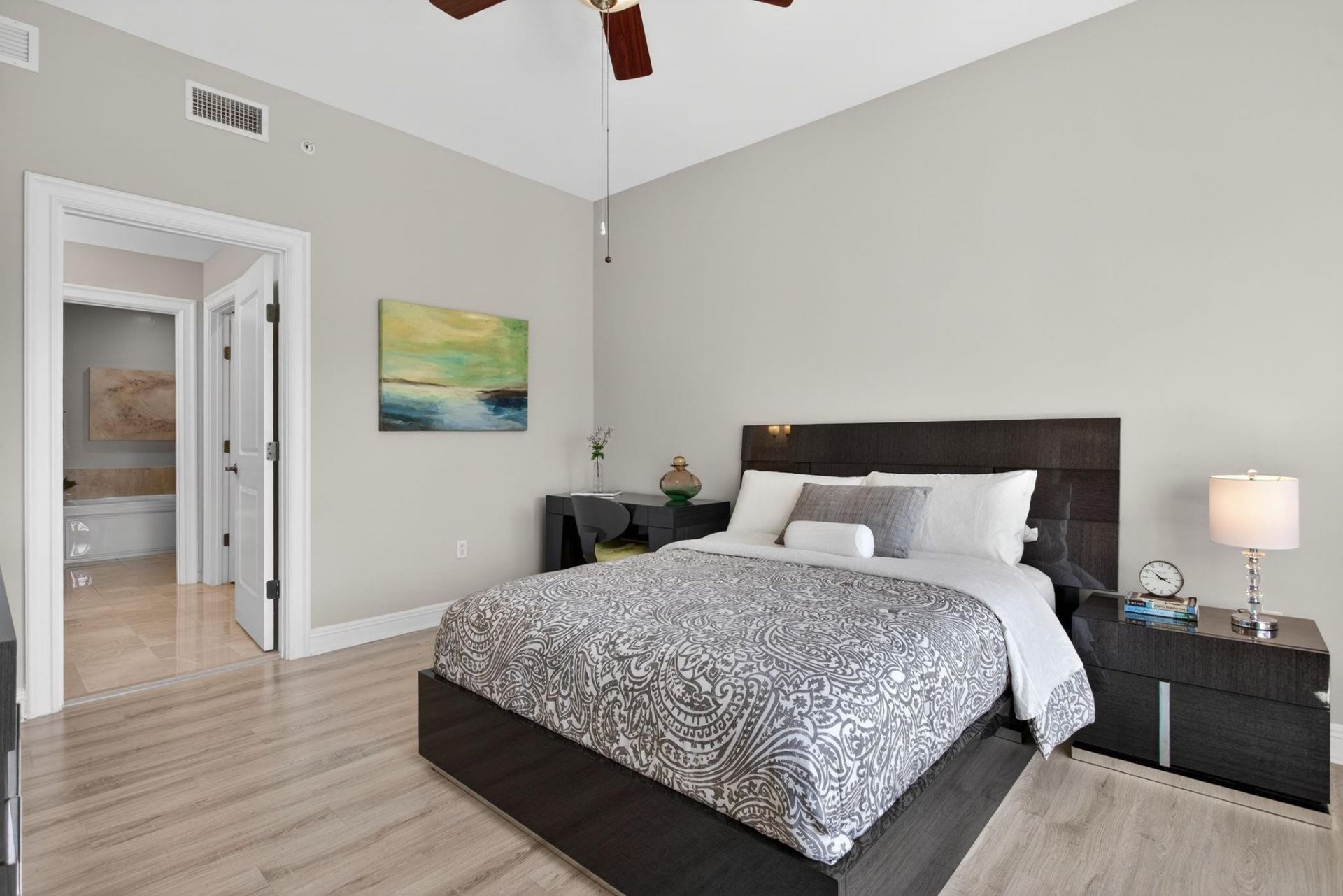 16102 Emerald Estates Dr, Unit 325, Weston, FL 33331 Photo