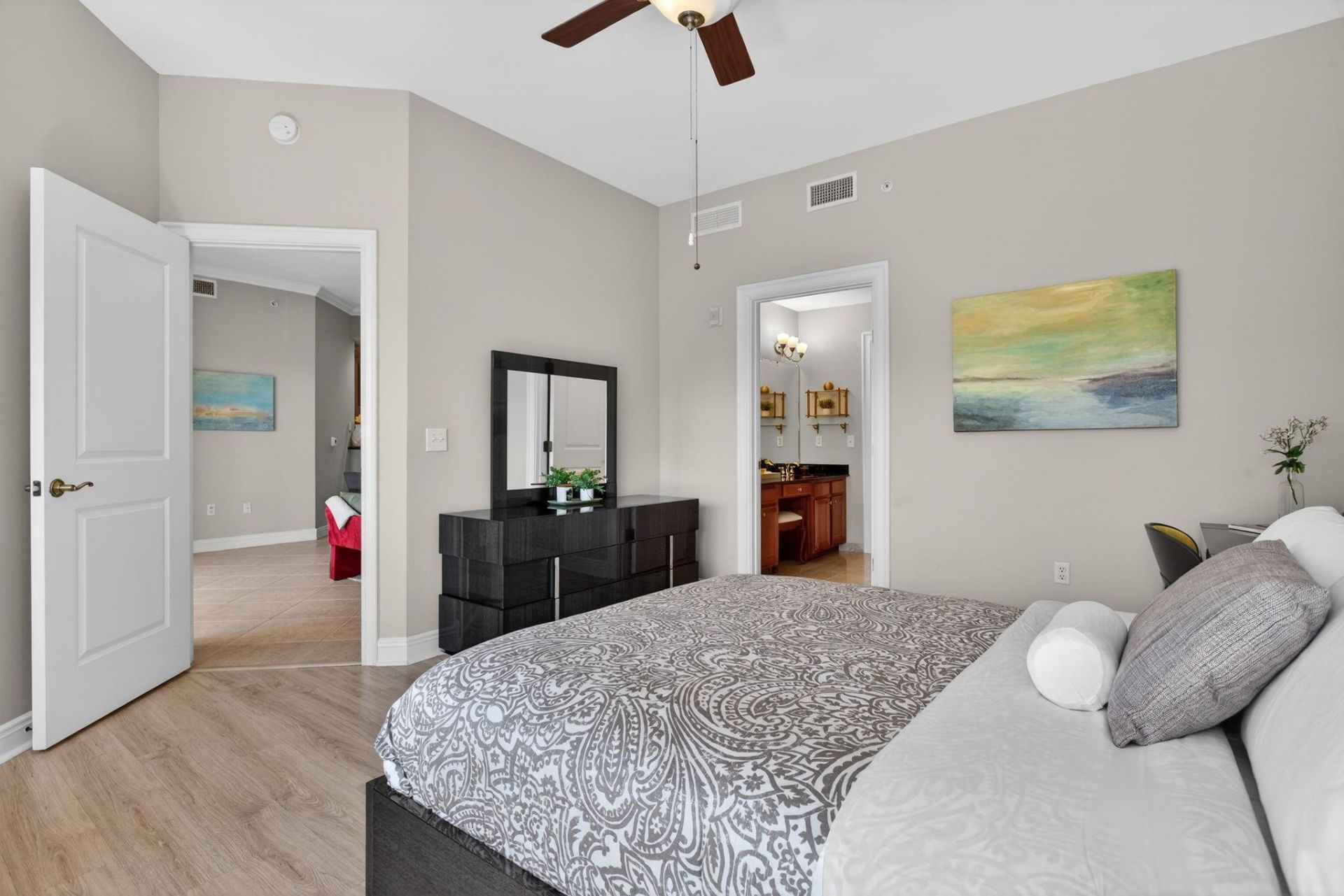 16102 Emerald Estates Dr, Unit 325, Weston, FL 33331 Photo