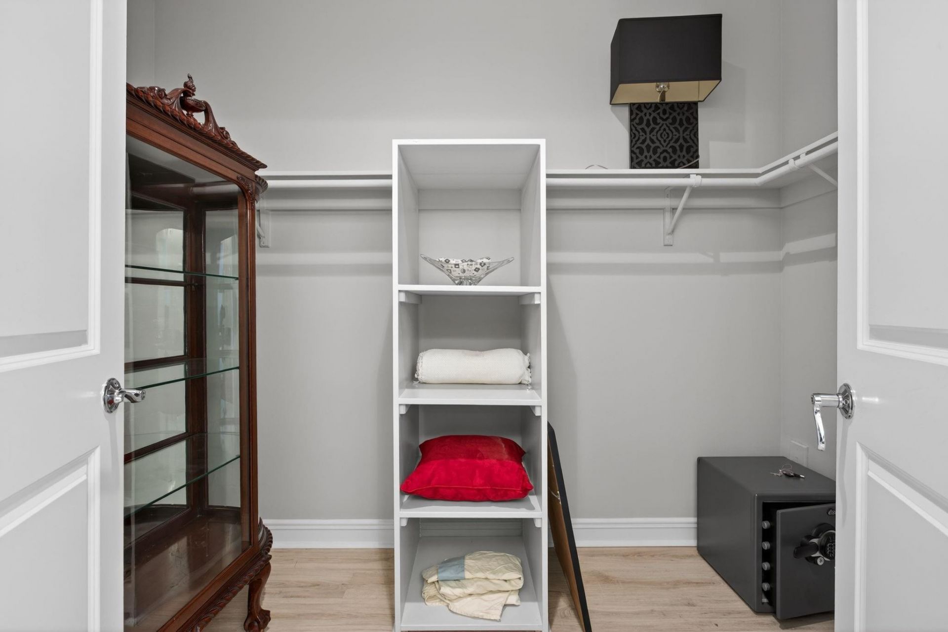 16102 Emerald Estates Dr, Unit 325, Weston, FL 33331 Photo