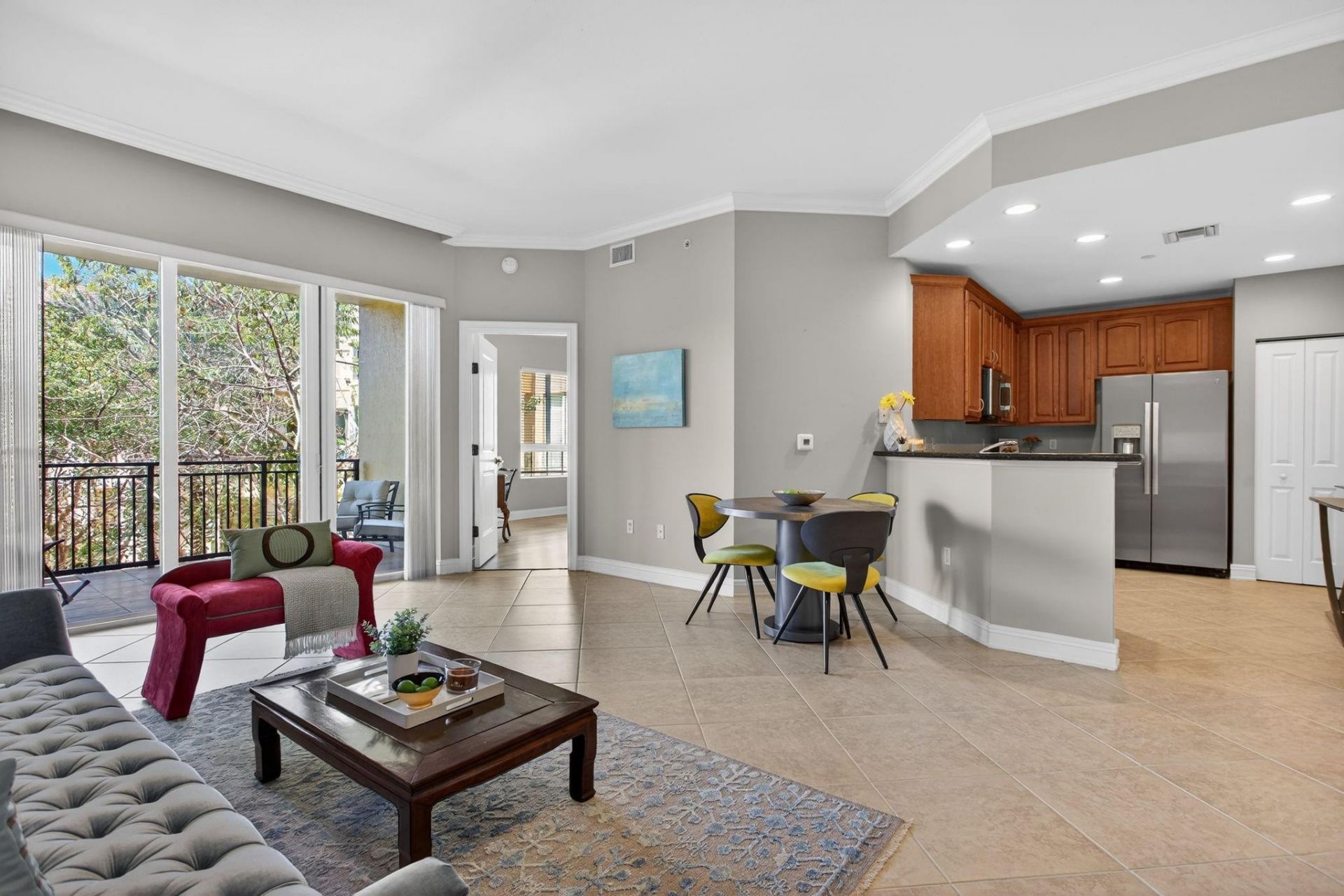 16102 Emerald Estates Dr, Unit 325, Weston, FL 33331 Photo