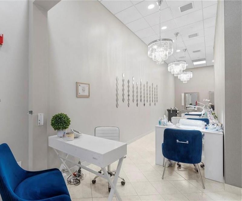 16102 Emerald Estates Dr, Unit 325, Weston, FL 33331 Photo