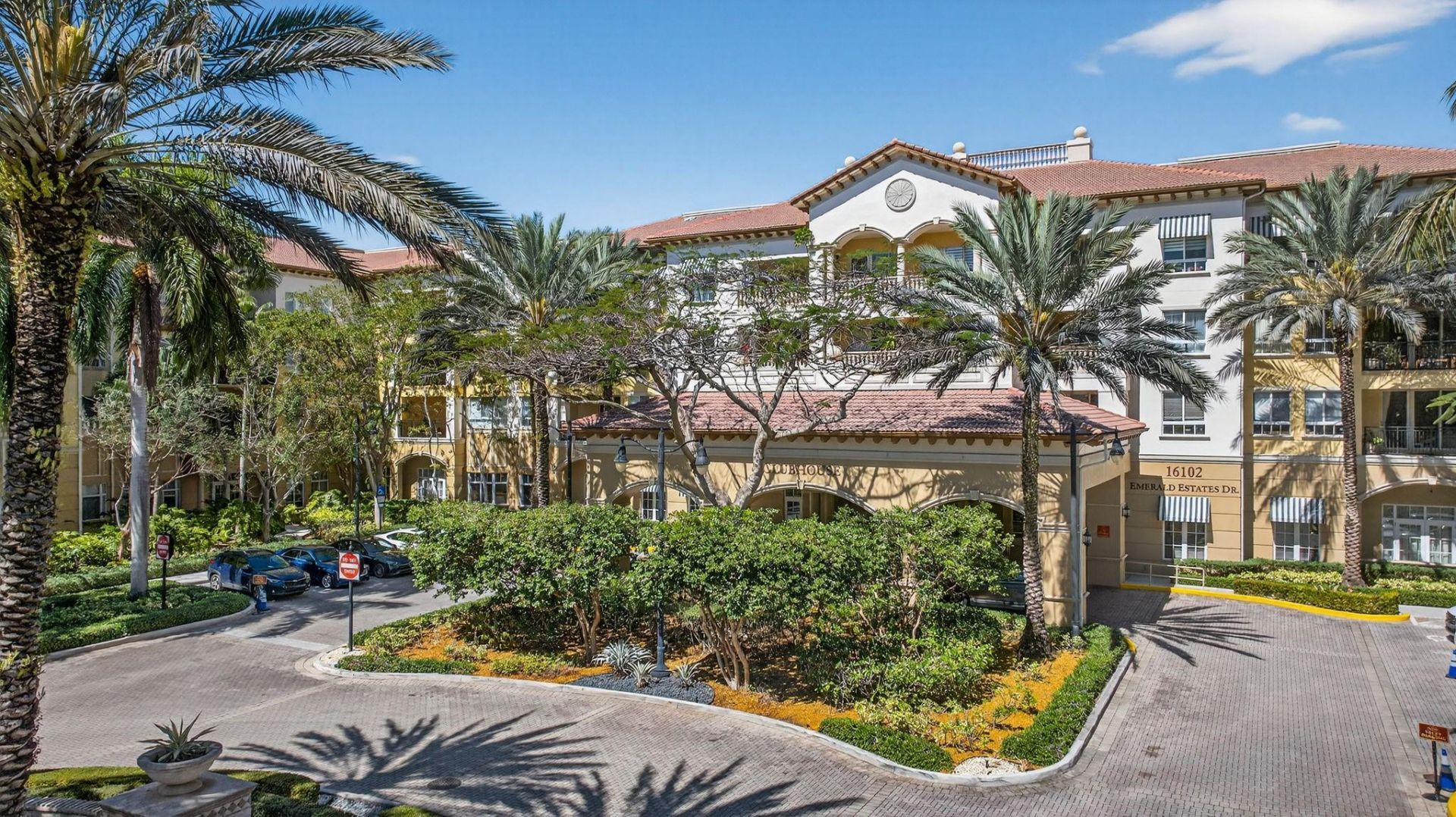 16102 Emerald Estates Dr, Unit 325, Weston, FL 33331 Photo