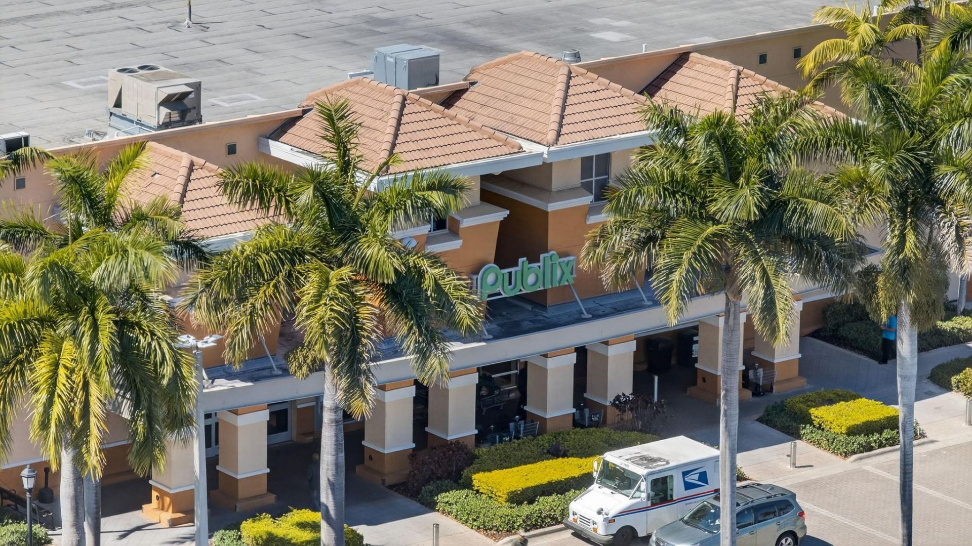 16102 Emerald Estates Dr, Unit 325, Weston, FL 33331 Photo