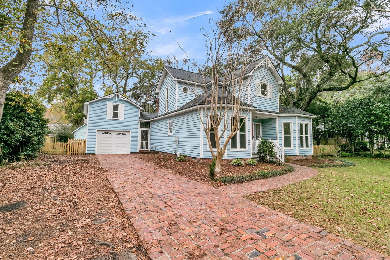 1830 Kempton Avenue Charleston, SC 29412