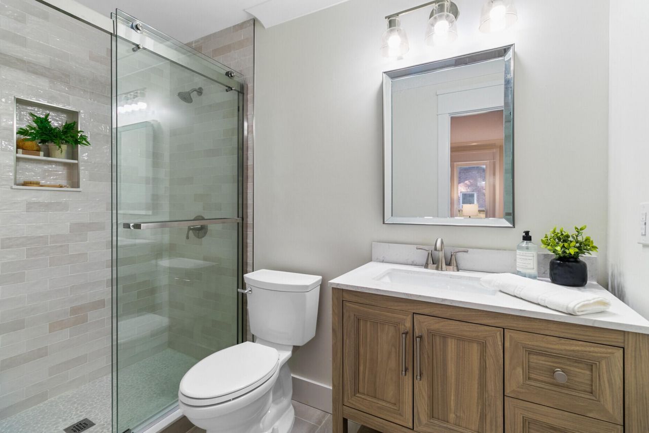 1830 Kempton Avenue Photo 25