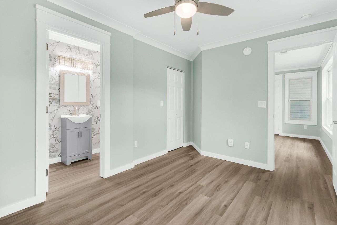 1830 Kempton Avenue Photo 40