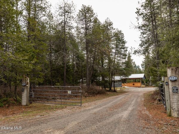 8558 W Liberty DR, Spirit Lake, ID 83869