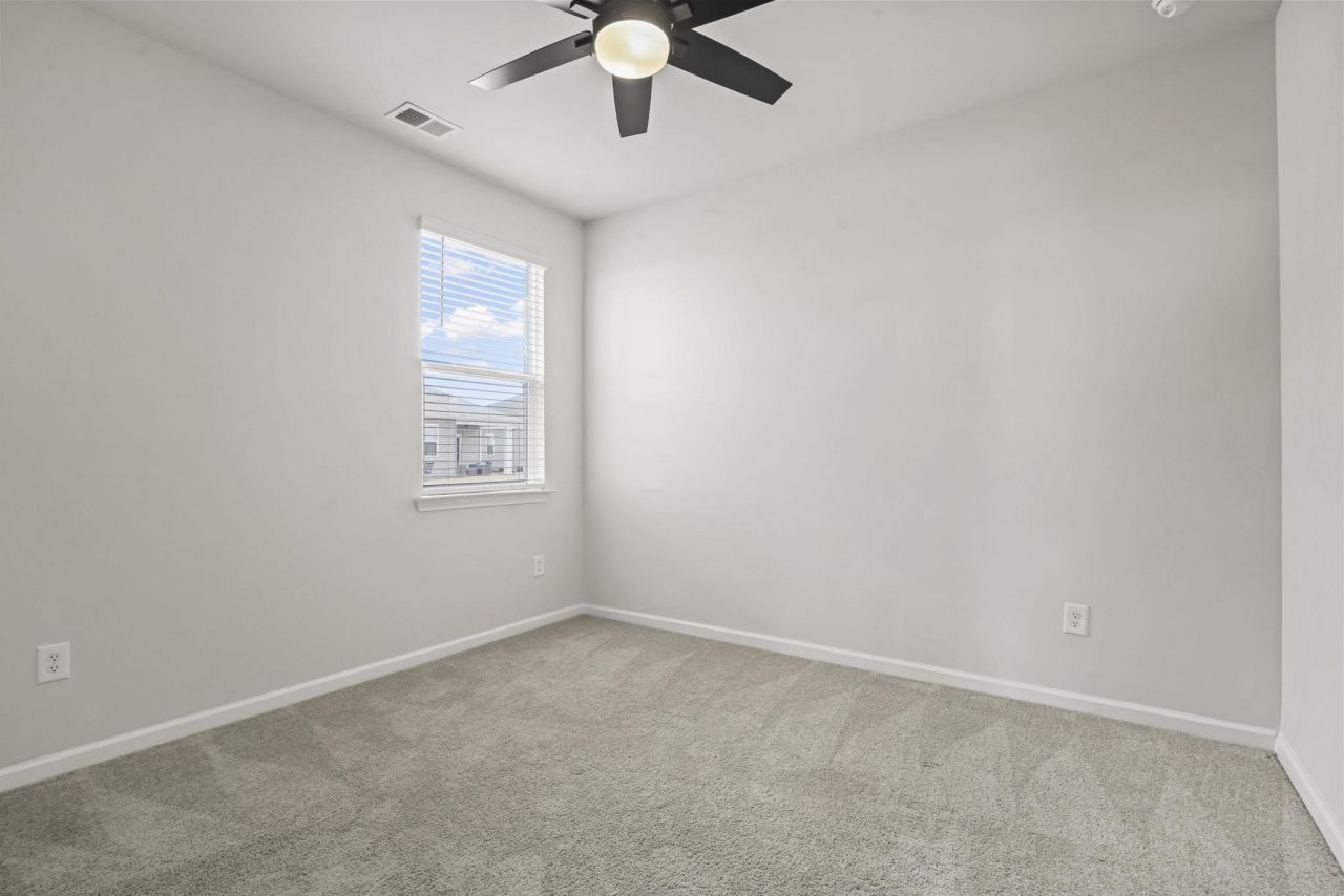 3068 Fair Ridge Way  Photo 23