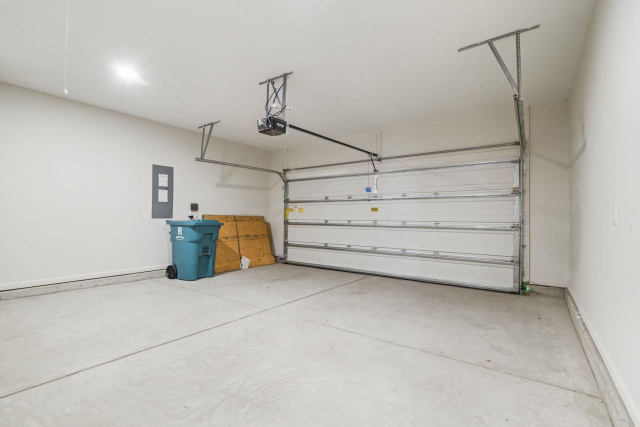 3068 Fair Ridge Way  Photo 25