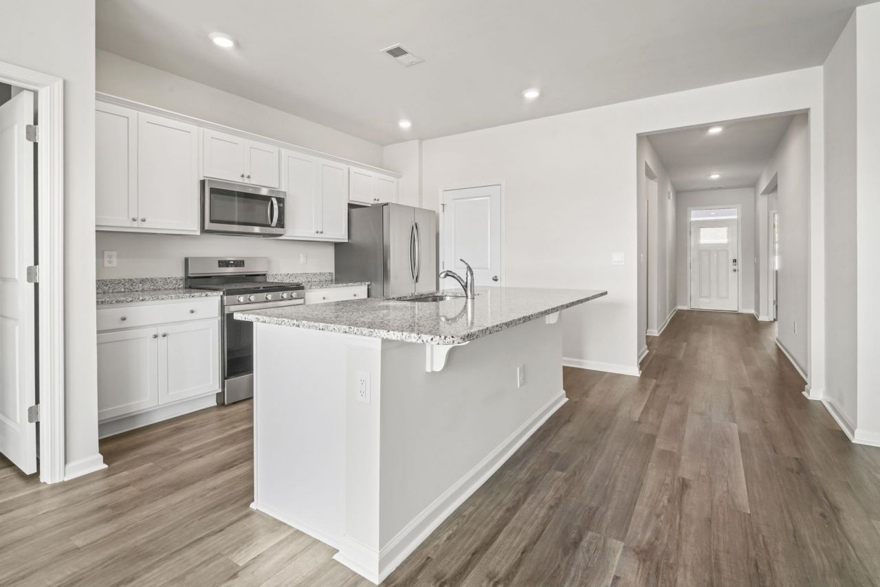 3068 Fair Ridge Way  Photo 8