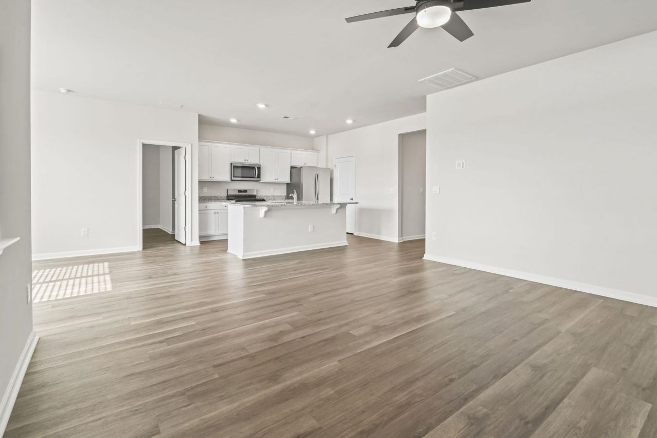 3068 Fair Ridge Way  Photo 9