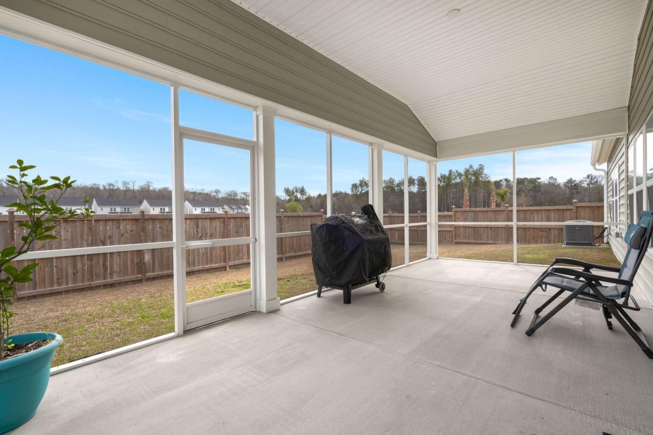 1111 Fitzgerald Court Photo 36