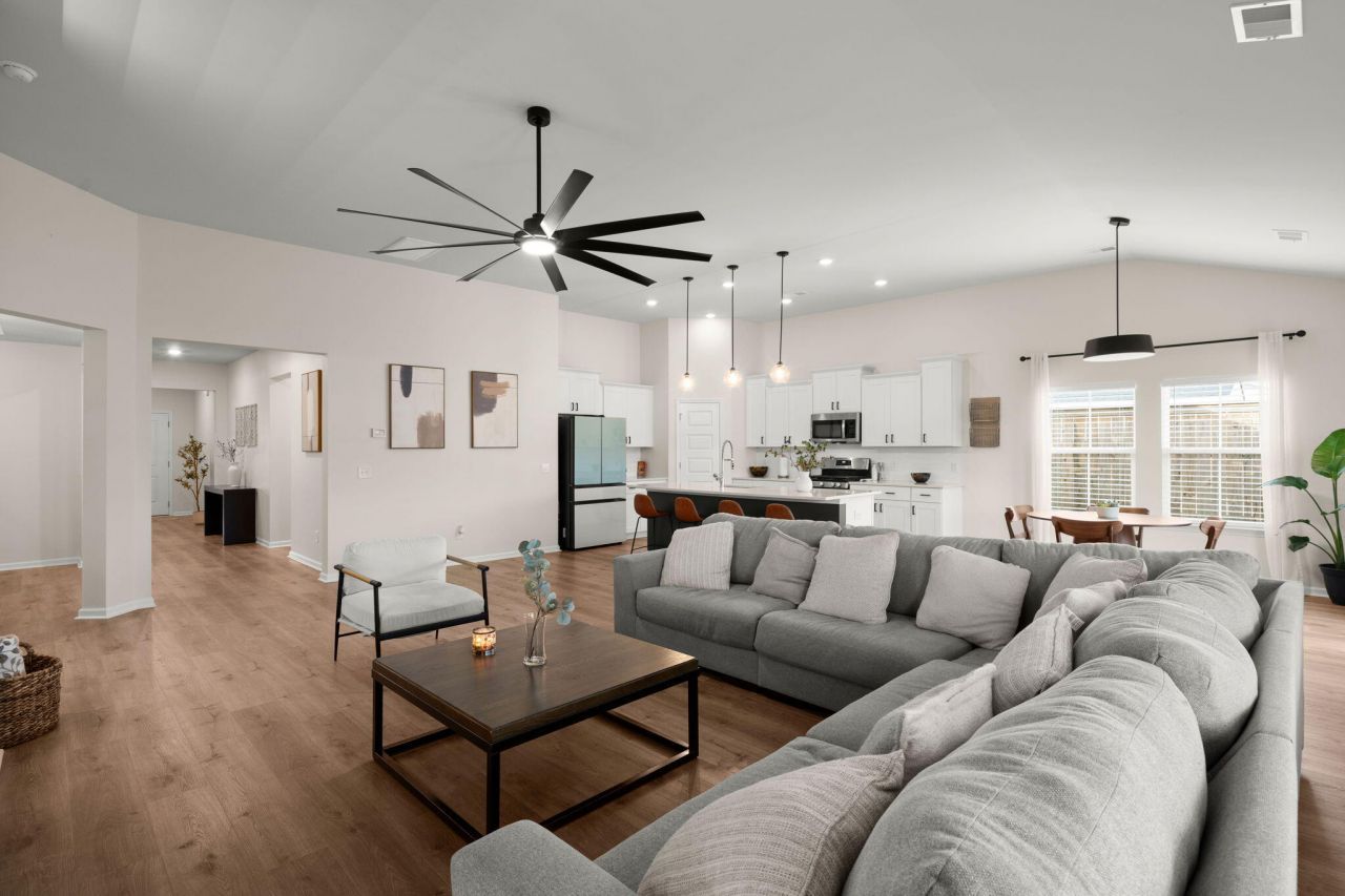 1111 Fitzgerald Court Photo 7