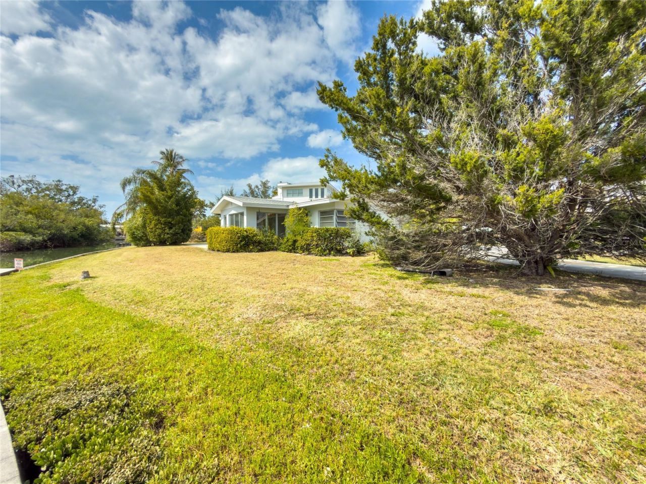 6801 Longboat Drive S, Longboat Key, FL 34228 Photo