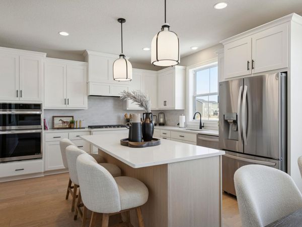 5890 Freeland Alcove N, Hugo, MN 55038