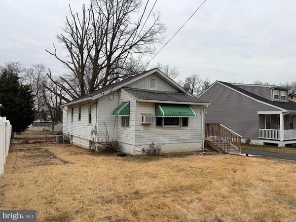 1015 GALBRAITH AVENUE, UPPER CHICHESTER, PA 19061