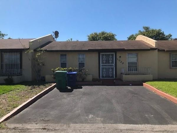 3025 NW 204th Ter, Miami Gardens, FL 33056