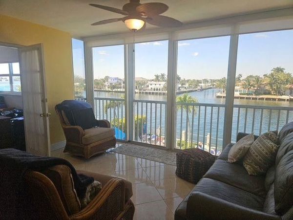 615 N Riverside Dr., Unit 301, Pompano Beach, FL 33062