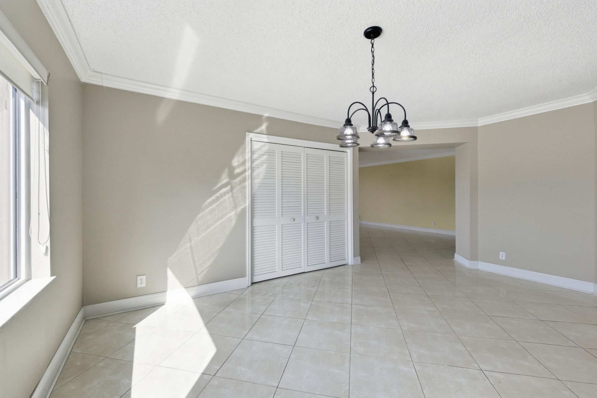 615 N Riverside Drive, Unit 301, Pompano Beach, FL 33062 Photo