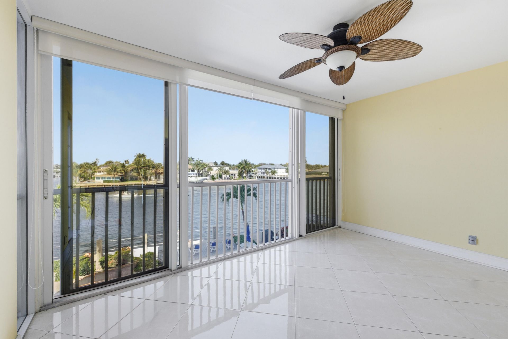 615 N Riverside Drive, Unit 301, Pompano Beach, FL 33062 Photo