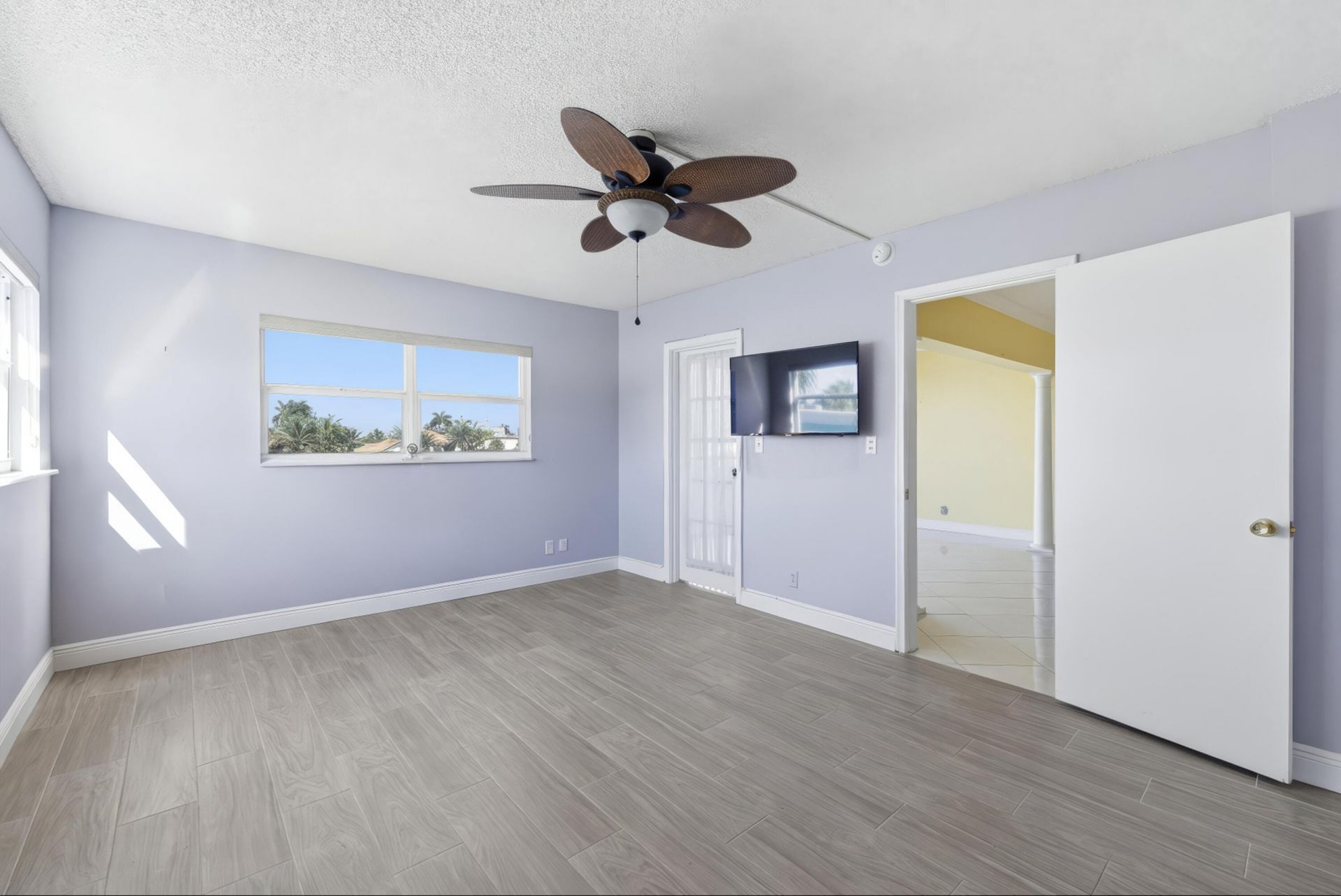 615 N Riverside Drive, Unit 301, Pompano Beach, FL 33062 Photo