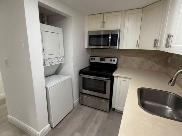 10000 NW 80th Court, Unit 2341, Hialeah Gardens, FL 33016