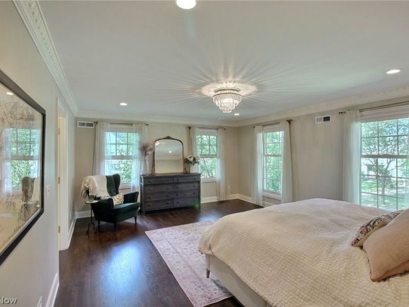 20962 Sydenham Road, Shaker Heights, OH 44122 Photo 13