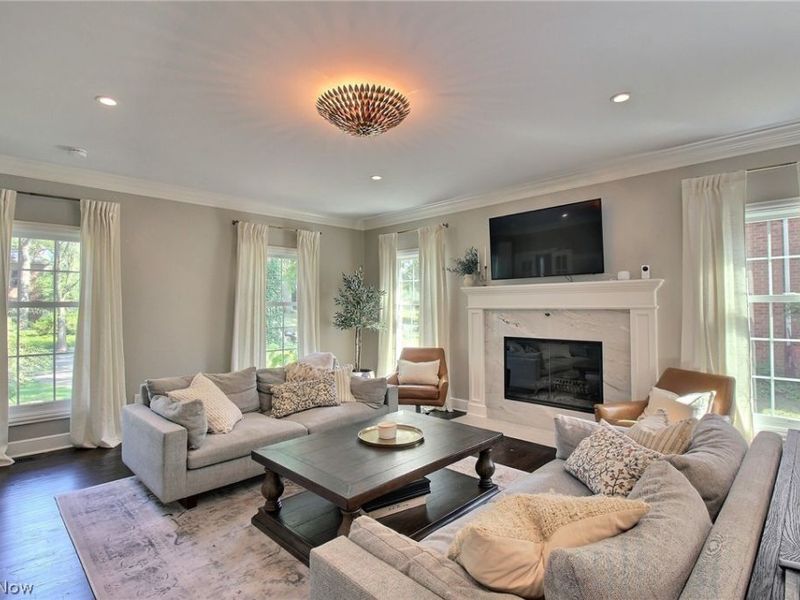 20962 Sydenham Road, Shaker Heights, OH 44122 Photo 4