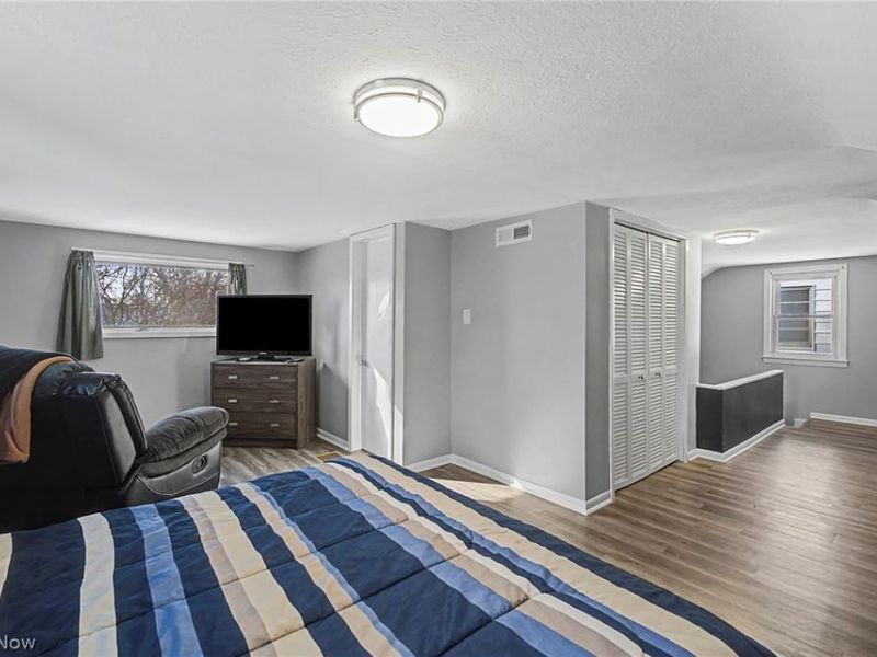 6707 Vandalia Avenue, Brooklyn, OH 44144 Photo 21