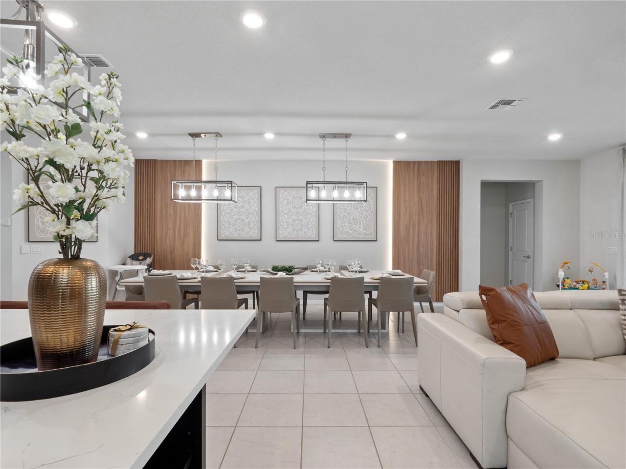 1970 Summer Drive, Davenport, FL 33897 Photo