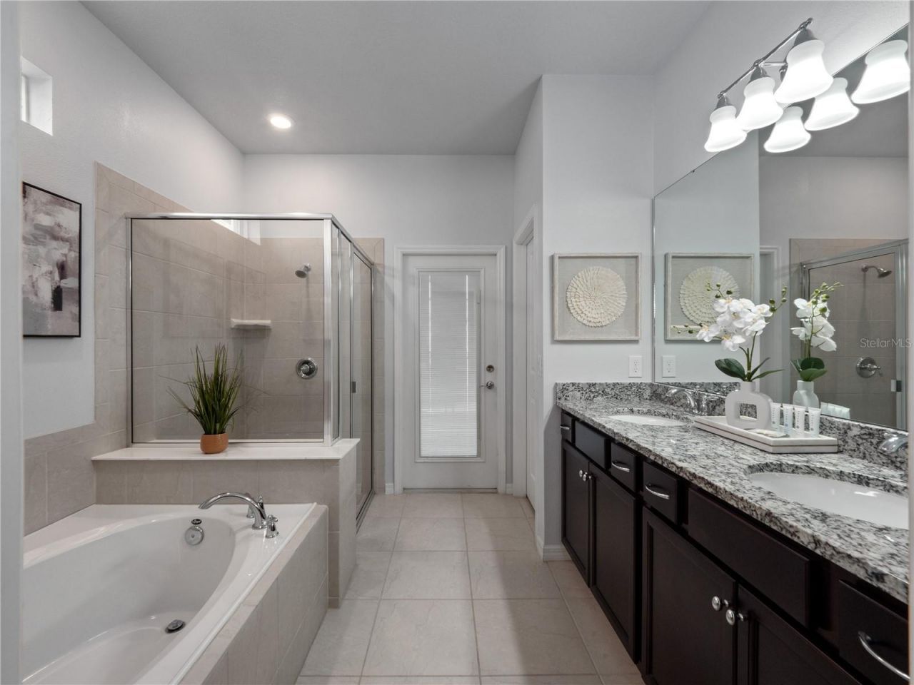 1970 Summer Drive, Davenport, FL 33897 Photo