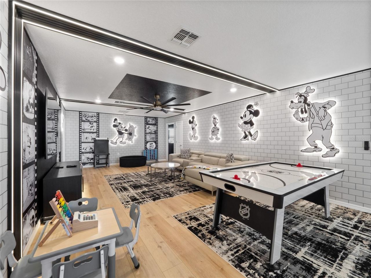 1970 Summer Drive, Davenport, FL 33897 Photo