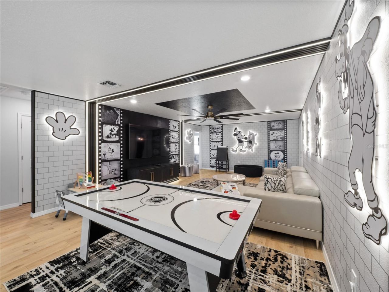 1970 Summer Drive, Davenport, FL 33897 Photo