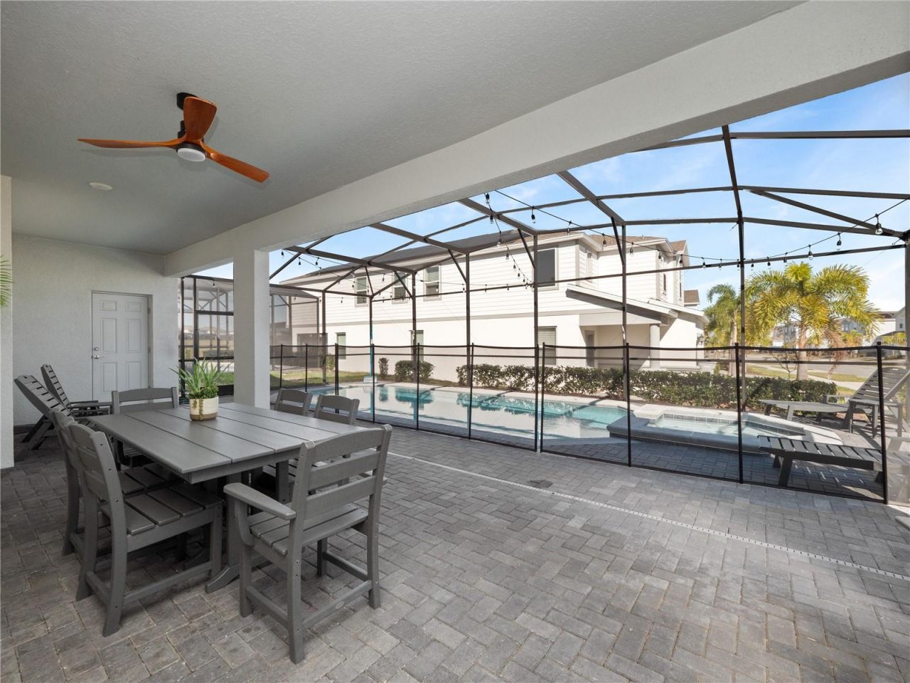 1970 Summer Drive, Davenport, FL 33897 Photo