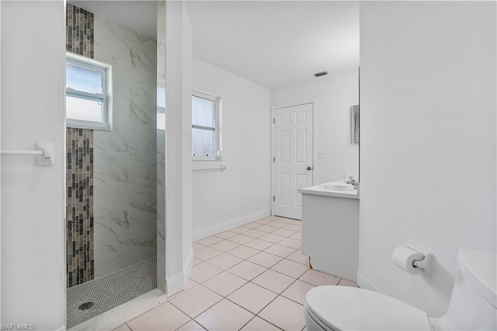 28405 Mango Dr, Bonita Springs, FL 34134 Photo