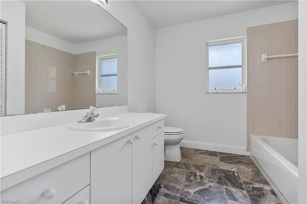 28405 Mango Dr, Bonita Springs, FL 34134 Photo