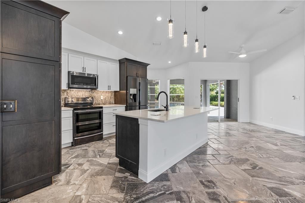 28405 Mango Dr, Bonita Springs, FL 34134 Photo