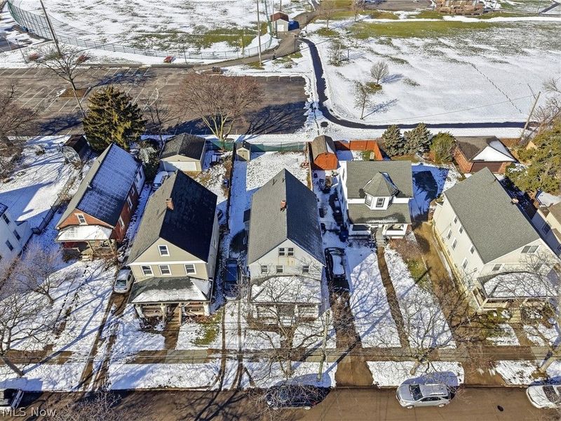 2064 Halstead Avenue, Lakewood, OH 44107 Photo 4