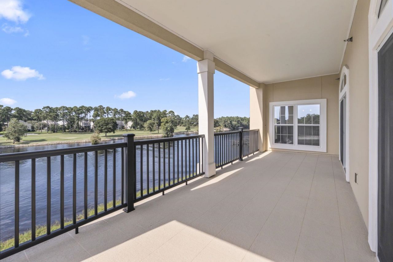 249 Venice Way  Photo 16